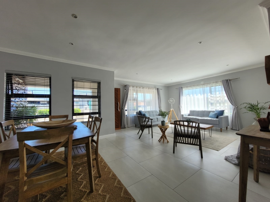 To Let 3 Bedroom Property for Rent in Fountains Estate Eastern Cape